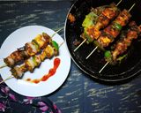 A picture of step 3 of Paneer and mushroom tikka.