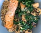 A picture of step 3 of Baked Salmon with spinach and mushroom.