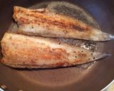 A picture of step 8 of Soft and Delicious Tonguefish Meunière.