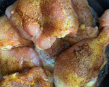 Foto del paso 2 de la receta: Pollo a la pimienta-limón con espagueti al cilantro y guarnición
