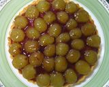 A picture of step 8 of Grape Tart with Red Wine Jelly.