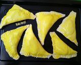 Foto langkah ke 3 dari resep Chili Tuna Puff Praktis.