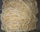 Foto del paso 1 de la receta: Espaguetis salsa 4 quesos