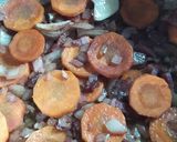 Foto del paso 3 de la receta: Boeuf Bourguignon o Roast Beef Al Vino En Olla Essen