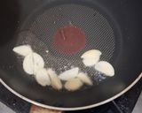 Foto langkah ke 3 dari resep Saikoro paprika tumis.