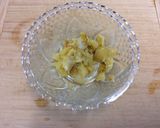 A picture of step 3 of Lee's Simple Oven Roasted Garlic.