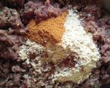 A picture of step 2 of Seakh kabab.