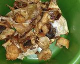Foto langkah ke 4 dari resep Sambal ikan asin jambal (Ratu).