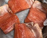 Foto del paso 1 de la receta 4. Salmón con yogurt y alcaparras (principal pescado)