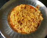 A picture of step 2 of Chesse maggie.