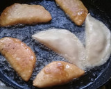 Foto del paso 6 de la receta: Empanaditas fritas de manzana 🍎🥟