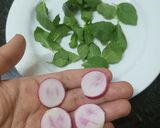 عکس مرحله 2 از دستور تزیین تخم مرغ آبپز (ایده ساده)