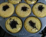 Foto langkah ke 5 dari resep Kue Cubit Lembut.