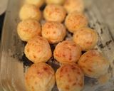 Foto del paso 5 de la receta: Buñuelos de yuca al horno