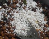 A picture of step 7 of Chana in mangalore style.
