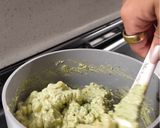 A picture of step 3 of Healthy Creamy Pesto Pasta.