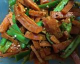 A picture of step 3 of Gajar ka achar.