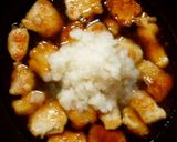 A picture of step 3 of Japanese-Style Sautéed Chicken Breast Mizore Stew.