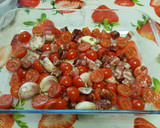Foto del paso 4 de la receta: Pechugas de pavo con tomate, beicon y aceitunas
