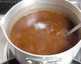 A picture of step 3 of Thick Stewed Miso Udon Noodles.