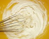 A picture of step 2 of Rich Kinako Cupcakes.