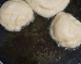 Foto langkah ke 5 dari resep Donat Tape.