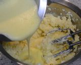 A picture of step 6 of Sake Lees Pound Cake, a Variation of "Basic Pound Cake".