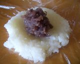 A picture of step 3 of Ohagi Mochi with Sesame and Kinako Soy Flour.