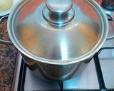 Foto del paso 5 de la receta: Peras al mosto blanco en almíbar de albaricoque y vainilla