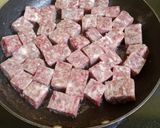 Foto langkah ke 3 dari resep 853. 🥩🄶arlic Butter Saikoro Beef.