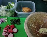 Foto langkah ke 2 dari resep Mie goreng kuah.