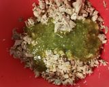 A picture of step 4 of Green chicken enchilada casserole.