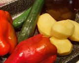Foto del passaggio 1 della ricetta Caponata al forno in Agrodolce
