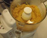 A picture of step 3 of Easy Kabocha Pudding in a Frying Pan.