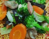 Foto langkah ke 6 dari resep I Fu Mie (Mie kering Guyur Capcay).