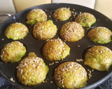 A picture of step 4 of Moong dal appe.