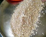 A picture of step 1 of Masala Oats.
