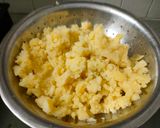 પંજાબી આલૂ પરોઠા (Punjabi Aloo Paratha Recipe In Gujarati) રેસીપી સ્ટેપ2ફોટો