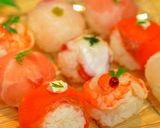 A picture of step 9 of Roly Poly Bite-Sized Temari Sushi.
