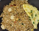 Foto langkah ke 8 dari resep Nasi Goreng Kampung Teri Medan.