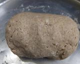 A picture of step 1 of Ragi roti.