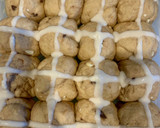 Foto del paso 7 de la receta: Hot Cross Buns de té negro y chocolate (Bollitos de Pascua)🐰