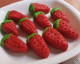 A picture of step 7 of Strawberry Sweet.