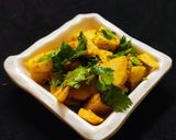 A picture of step 4 of Goan batata bhaji.