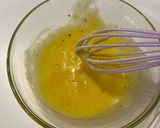 صورة لخطوة 2 من وصفة بيض بندكيت (Eggs Benedict)