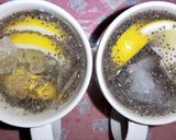 Foto langkah ke 2 dari resep Es teh lemon dengan chiaseeds.