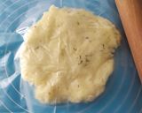 Foto langkah ke 4 dari resep Stik Singkong Keju.