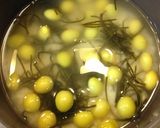 A picture of step 4 of Ginkgo Nut Rice.