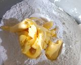 Foto langkah ke 3 dari resep Kue Akar Kelapa Wijen.