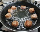 Foto del paso 5 de la receta: Espaguetis con Tomate y Albóndigas